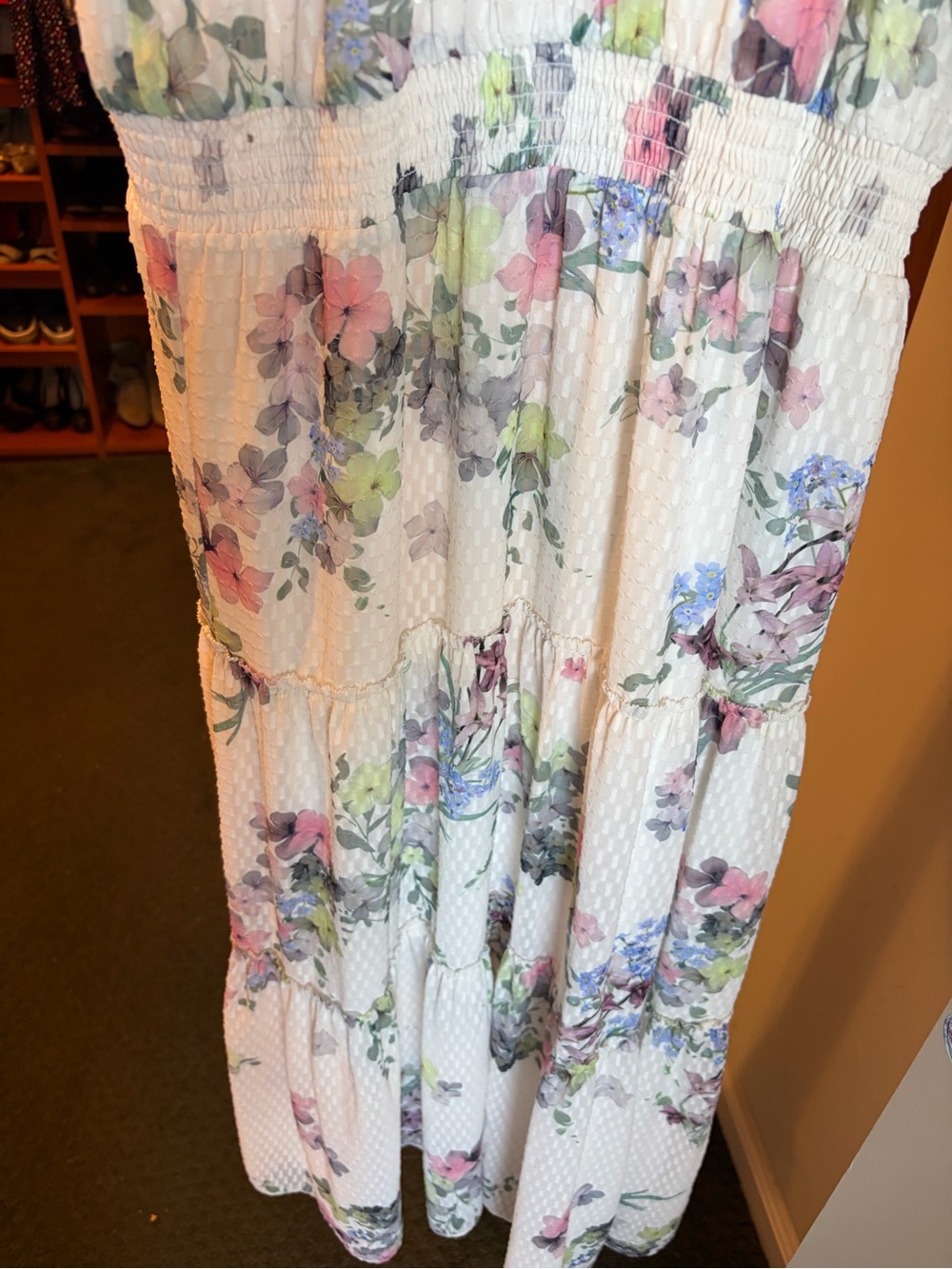 Ted Baker White Dress with Multicolor Floral Pattern - Picture 2 of 7